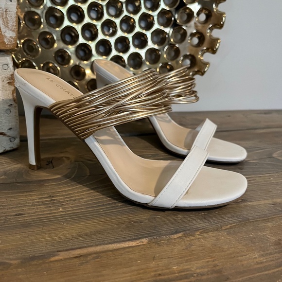 Le Chateau heeled sandal - Picture 1 of 5